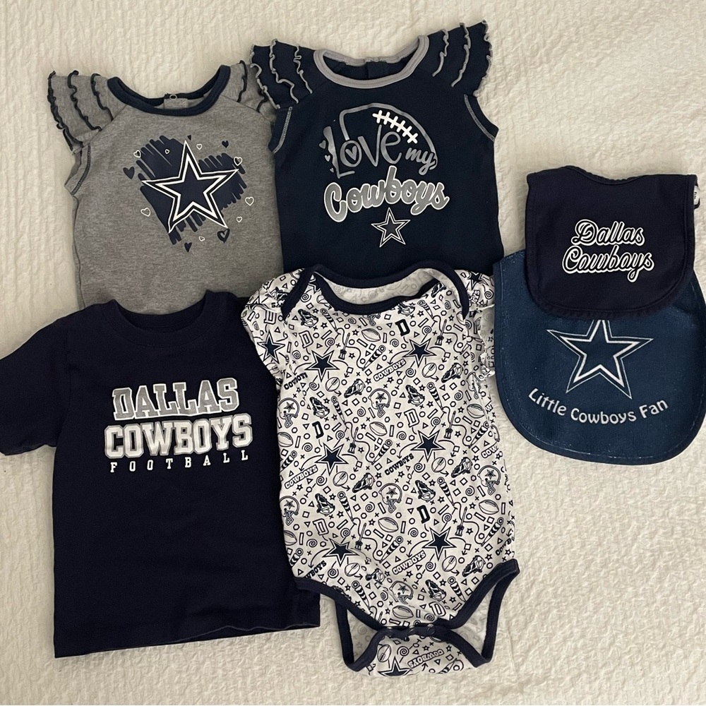 9 months and 12 months Dallas Cowboys baby clothes